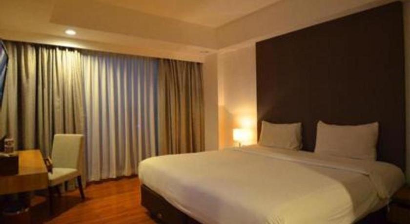Arch Hotel Bogor Exteriör bild