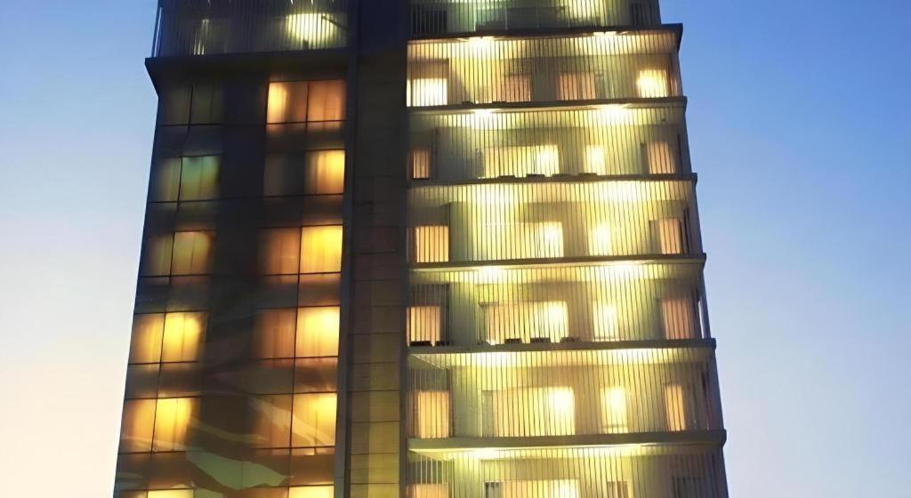 Arch Hotel Bogor Exteriör bild